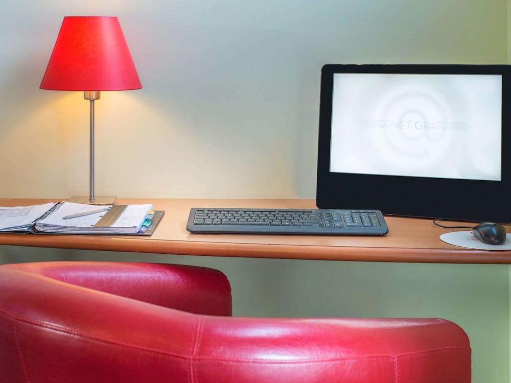 B&B Hotel Les Sables-D'Olonne Centre Gare Εξωτερικό φωτογραφία