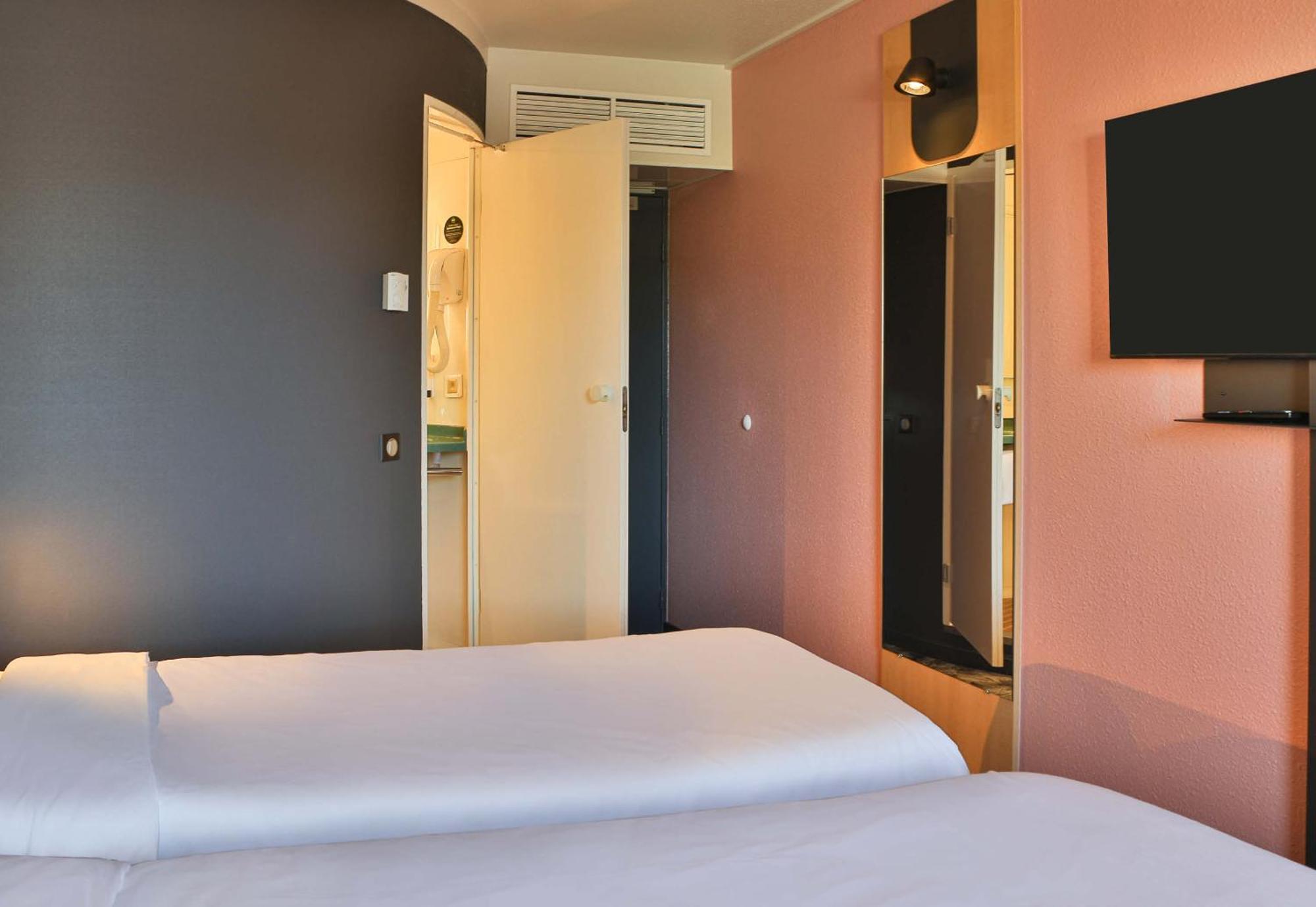 B&B Hotel Les Sables-D'Olonne Centre Gare Εξωτερικό φωτογραφία